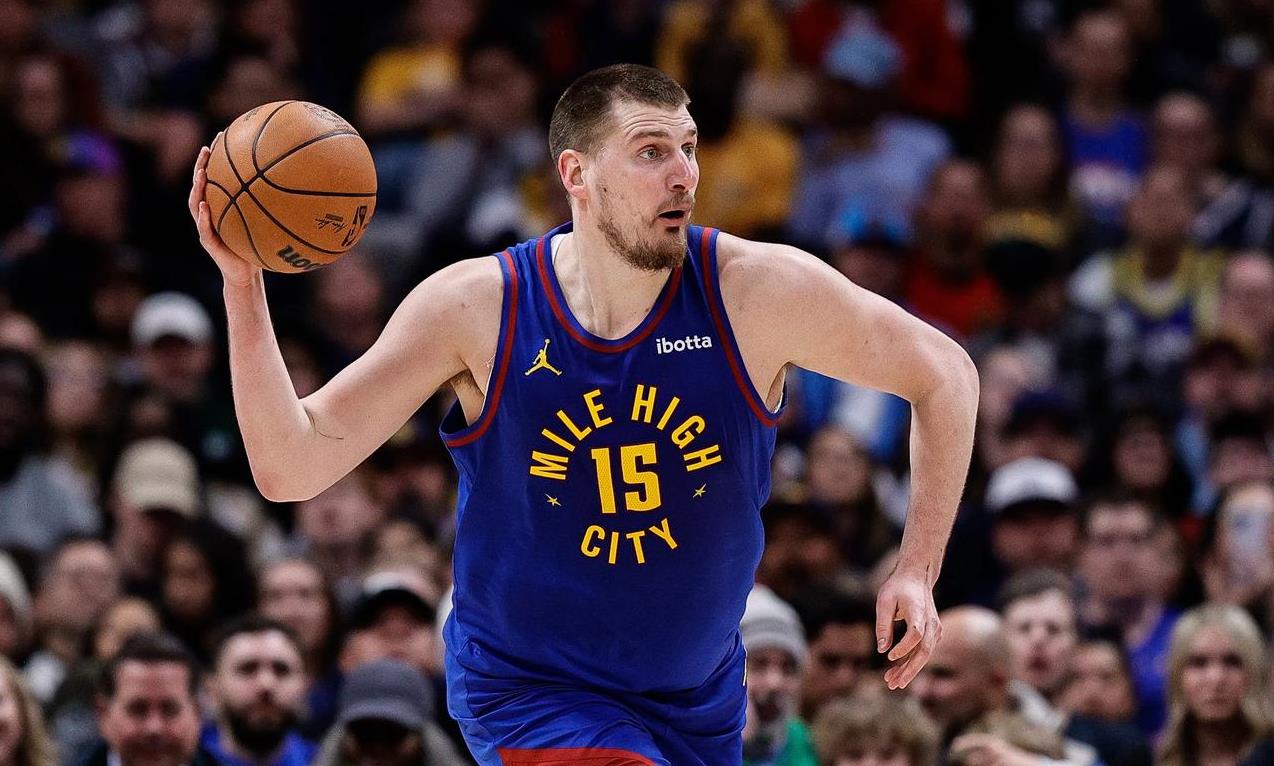 包含今晨丹佛掘金备战亚冠，战术微调细节曝光，震撼外界，年轻球员得到机会的词条悦盈网页版